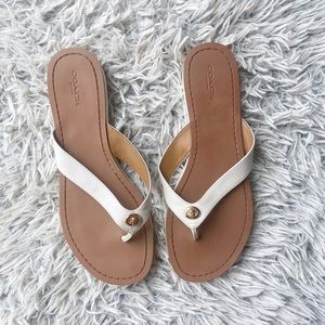 Coach Shelly Sandals in white size 9